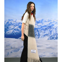 Écharpe ultra douce à franges en fibres recyclées - Verb To Do Verb To Do Hersée Paris 9