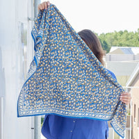 Foulard carré 100×100 grand format en coton imprimé - Bonheur du Jour Paris Bonheur du Jour Paris Hersée Paris 9