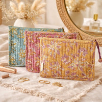 Pochette matelassée en coton imprimé main - Bonheur du Jour Paris Bonheur du Jour Paris Hersée Paris 9