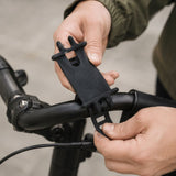 Support téléphone pour vélo - Gentlemen's Hardware Gentlemen's Hardware Hersée Paris 9
