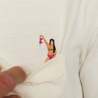 T-shirt Application à poche broderie baigneuse coton bio - Revolution Revolution Hersée Paris 9